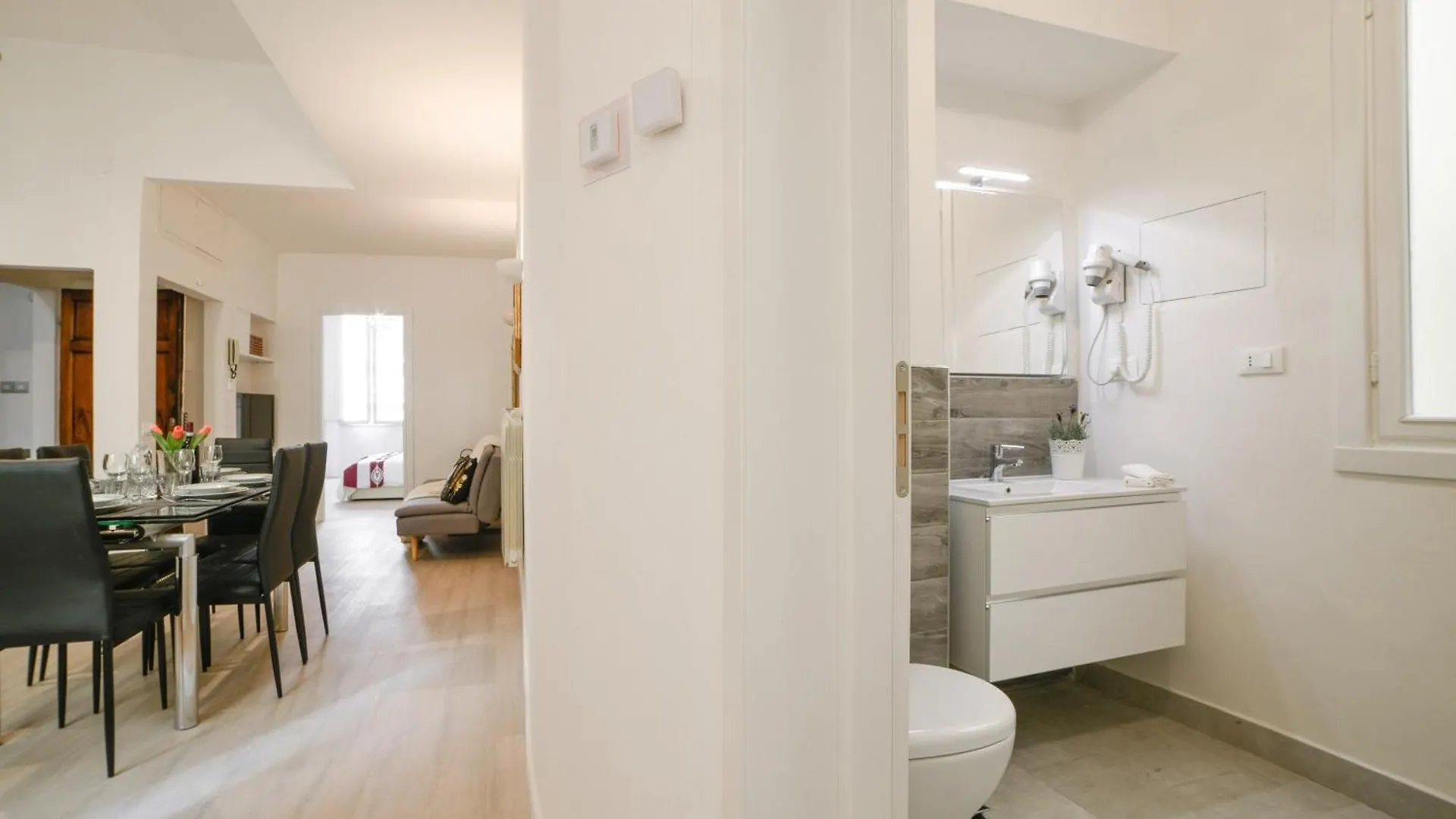 Bargello - Flo Apartments Florence Italy